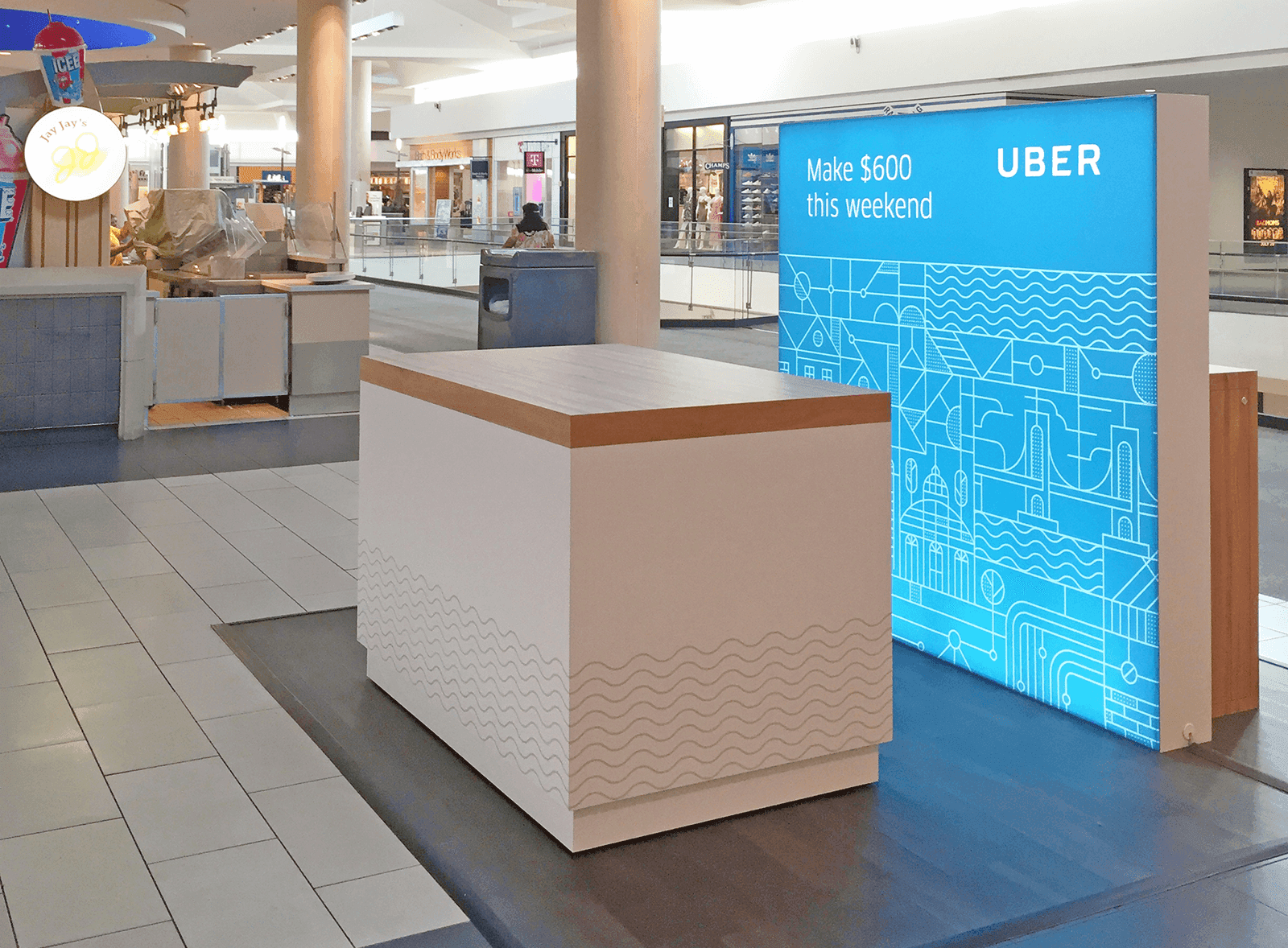 photo uber mall kiosk