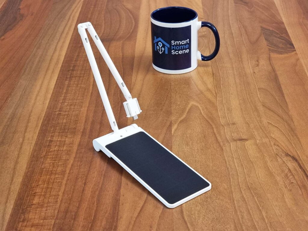 SwitchBot Solar Panel on Curtain motor